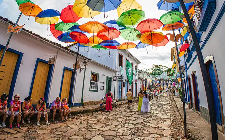 Ανακαλύψτε τα μαγευτικά τοπία και την πλούσια κουλτούρα της Βραζιλίας.